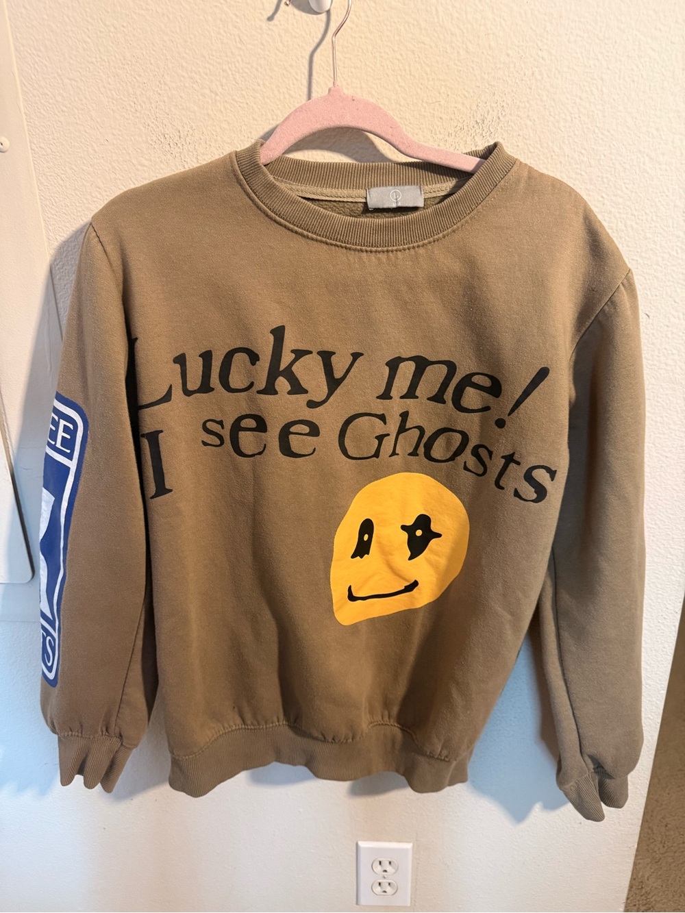 Kids See Ghosts Camp Flog Gnaw Lucky Me Graphic Sweatshirt Brown Large